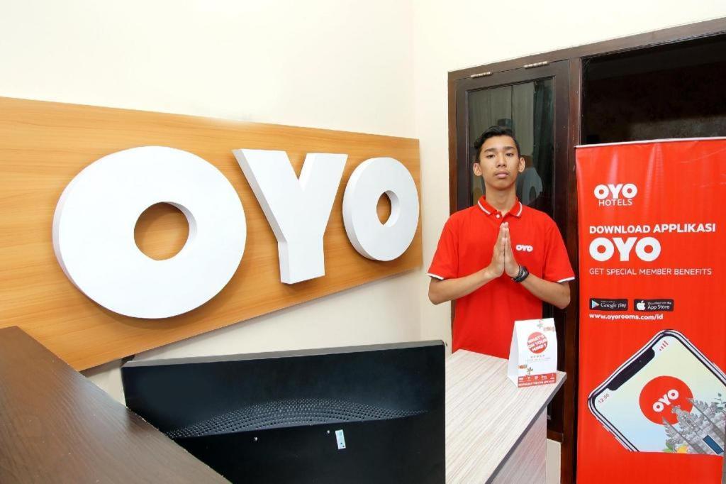 Oyo 347 Bayang Brothers Guest House Maguwo Luaran gambar