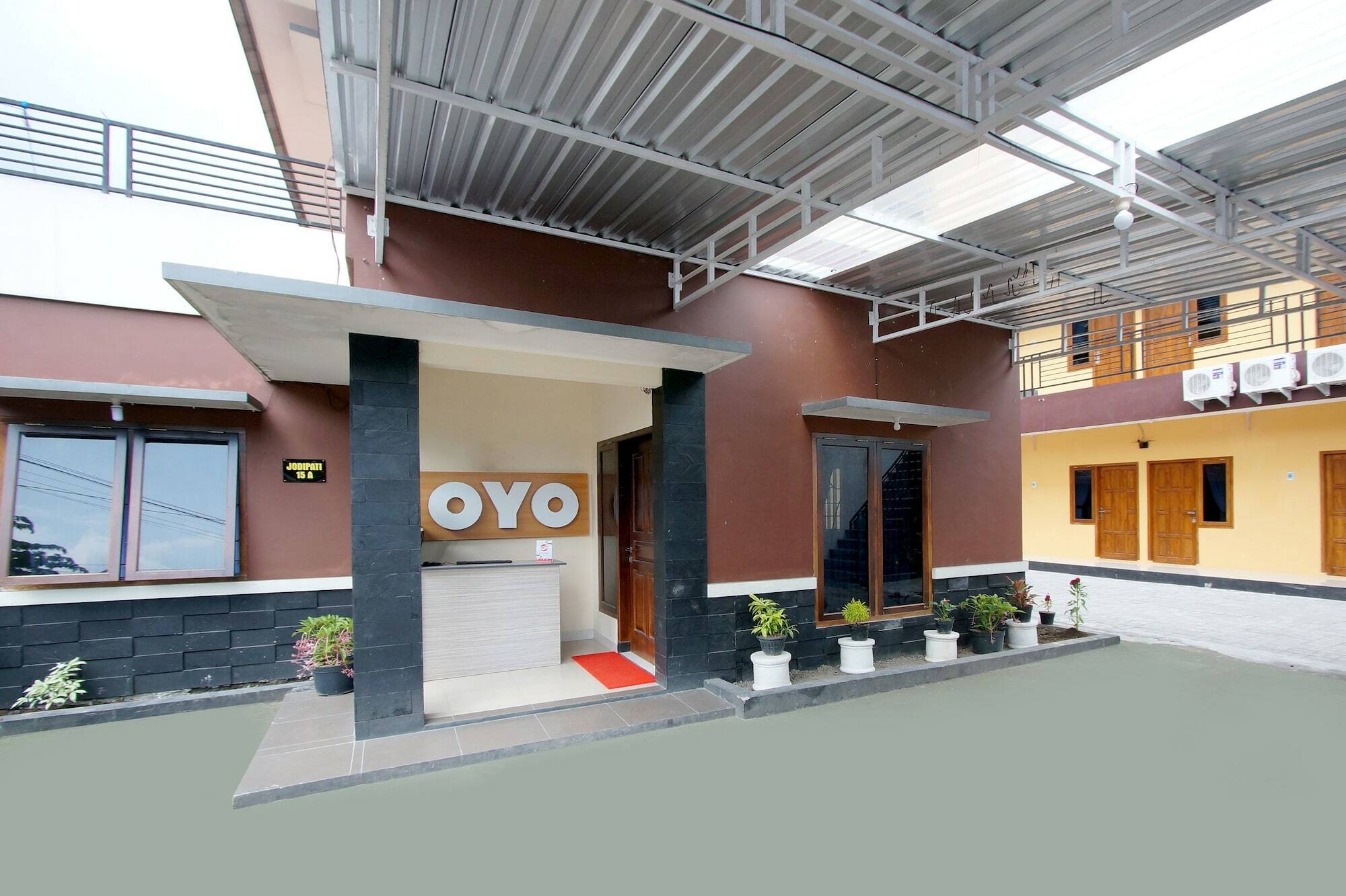 Oyo 347 Bayang Brothers Guest House Maguwo Luaran gambar